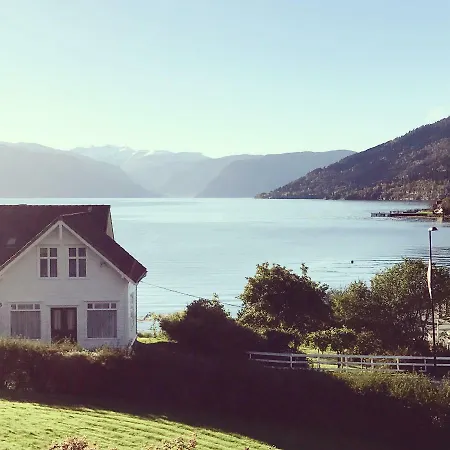 Villa Holmen Balestrand